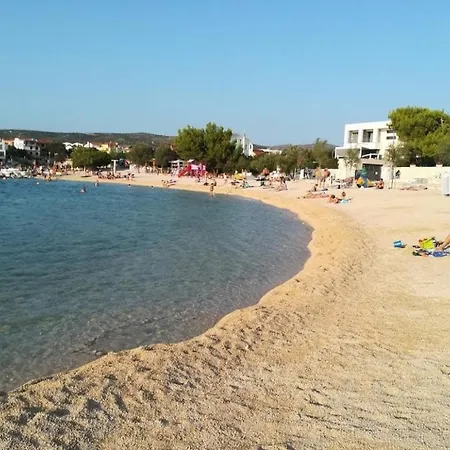 In Rogoznica With Terrace, Air Condition, Wifi, Washing Machine Apartment Rogoznica (Sibenik-Knin)