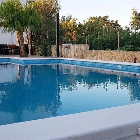 In Rogoznica With Terrace, Air Condition, Wifi, Washing Machine Apartment