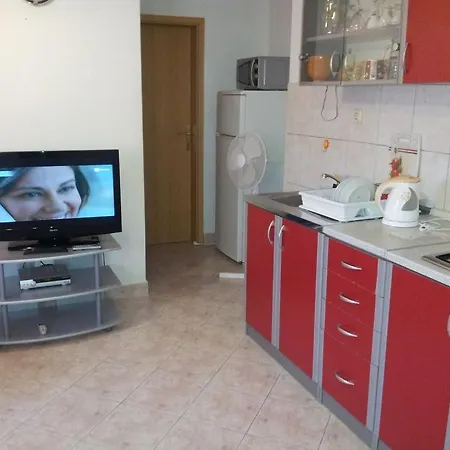公寓 In Rogoznica With Terrace, Air Condition, Wifi, Washing Machine *